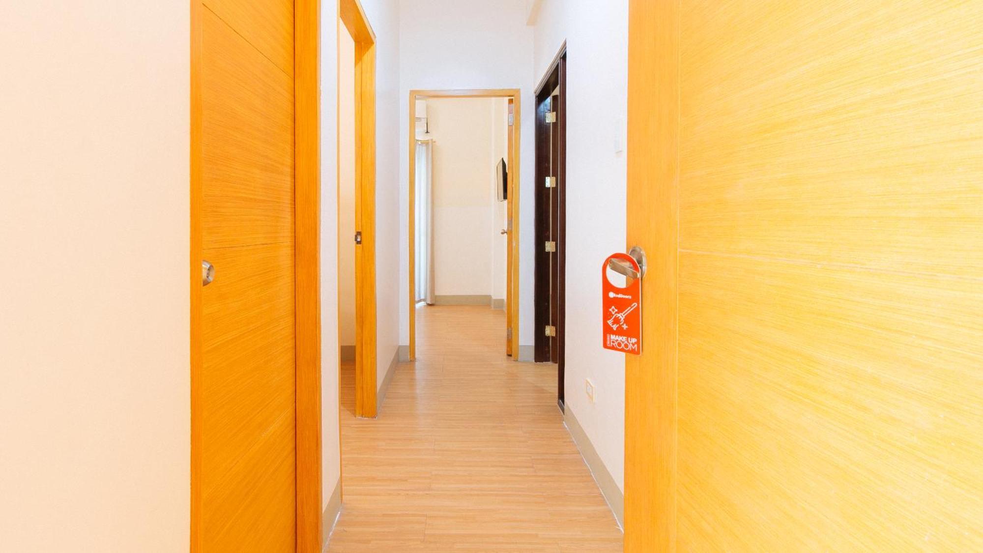 Reddoorz Plus At Alpina Heights Paranaque Paranaque City Exterior photo