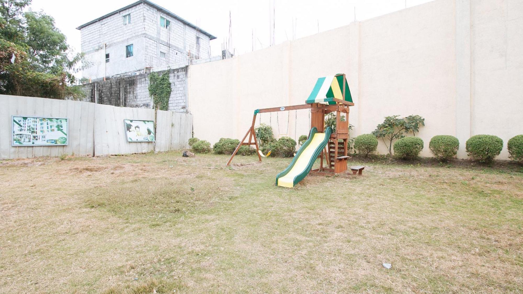 Reddoorz Plus At Alpina Heights Paranaque Paranaque City Exterior photo