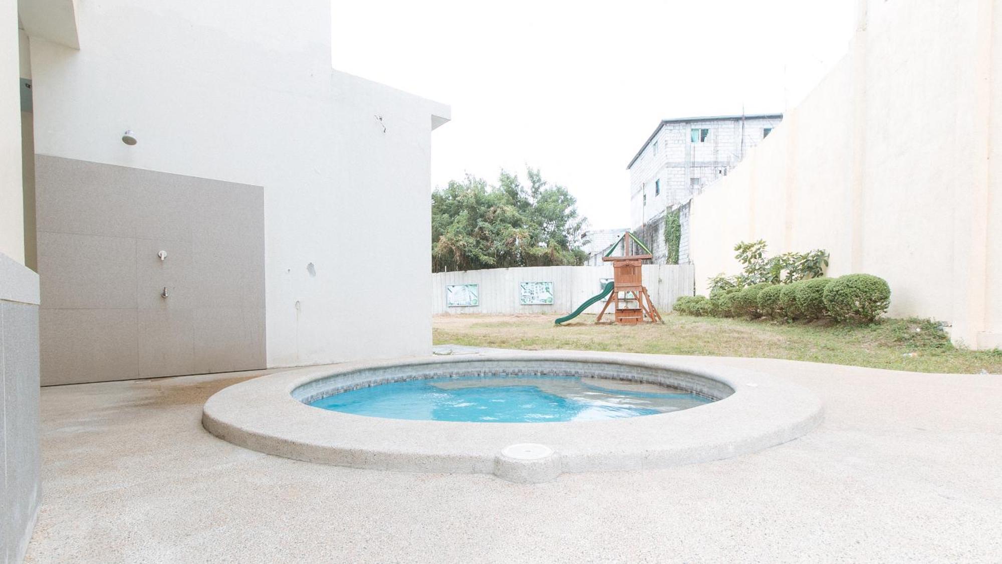 Reddoorz Plus At Alpina Heights Paranaque Paranaque City Exterior photo